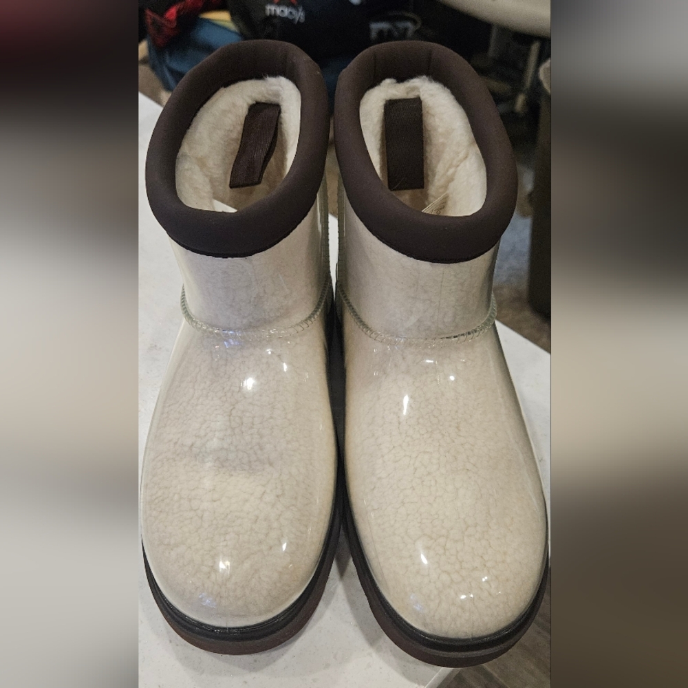 Ugg Koolaburra Waterproof Boots - Picture 1 of 6